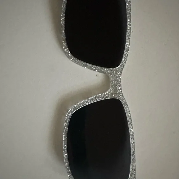Pair Eyewear “Kirby” Silver Sparkle Sun topper - Picture 2 of 3